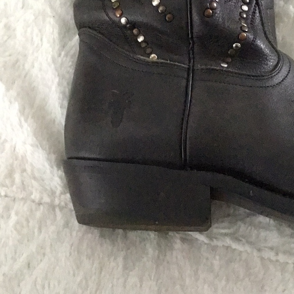 frye billy stud pull on